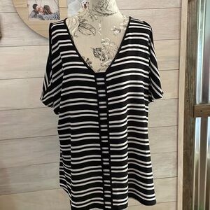 MADE Fabuleux Black White Cold Shoulder Top 1X